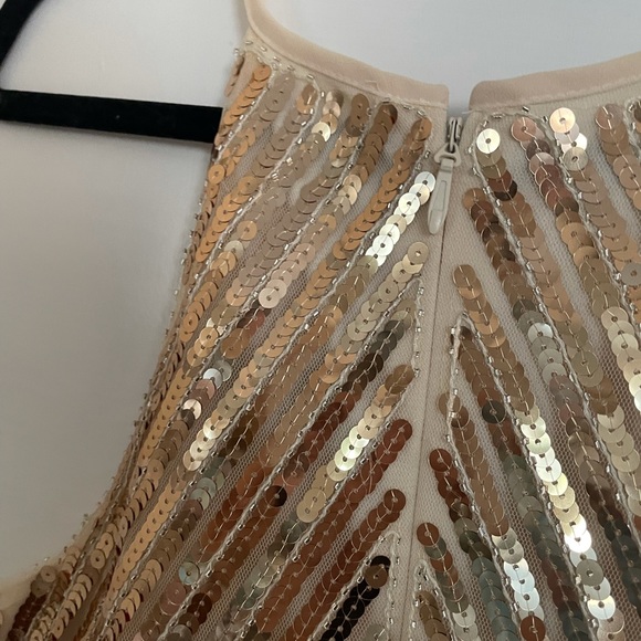 NWT Lulu’s Gold Sequin Bodycon Party Dress, Small - Picture 6 of 7